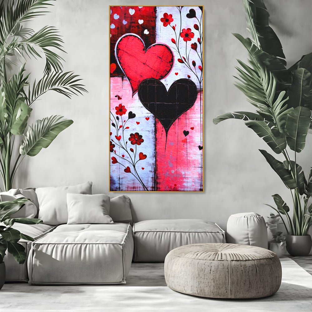 Tablou canvas cu tablou canvas cu inimi si flori, in rama de aluminiu auriu, pe perete intr-un living